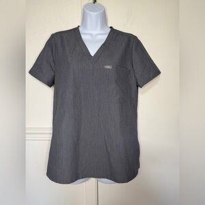 Figs Catarina Short Sleeve V-Neck Scrub Top in Charcoal size S